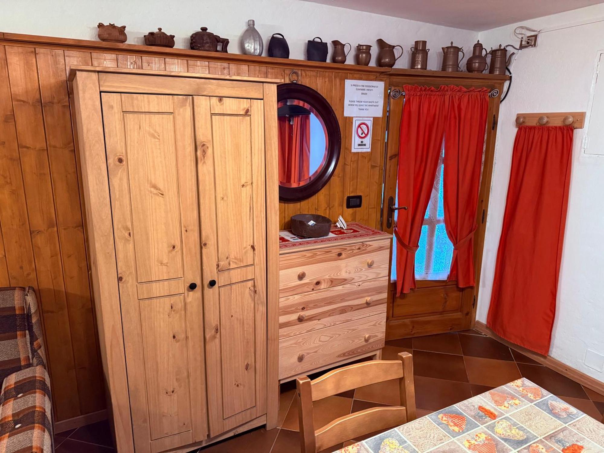 Casa Vacanze Nora Holiday home Chamois